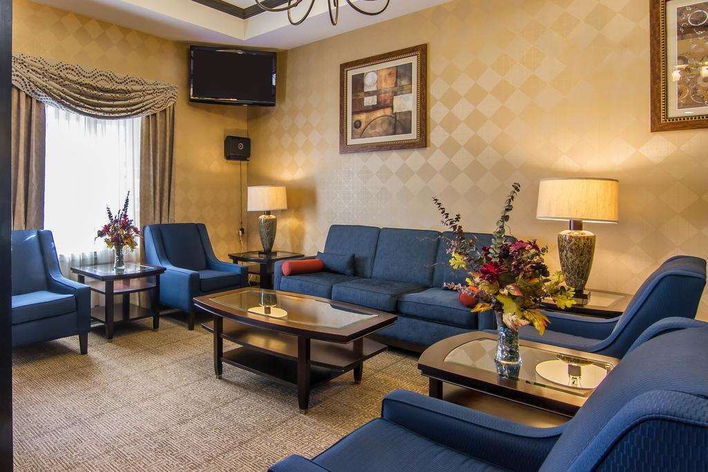 Red Roof Inn & Suites לונגוויו מראה פנימי תמונה