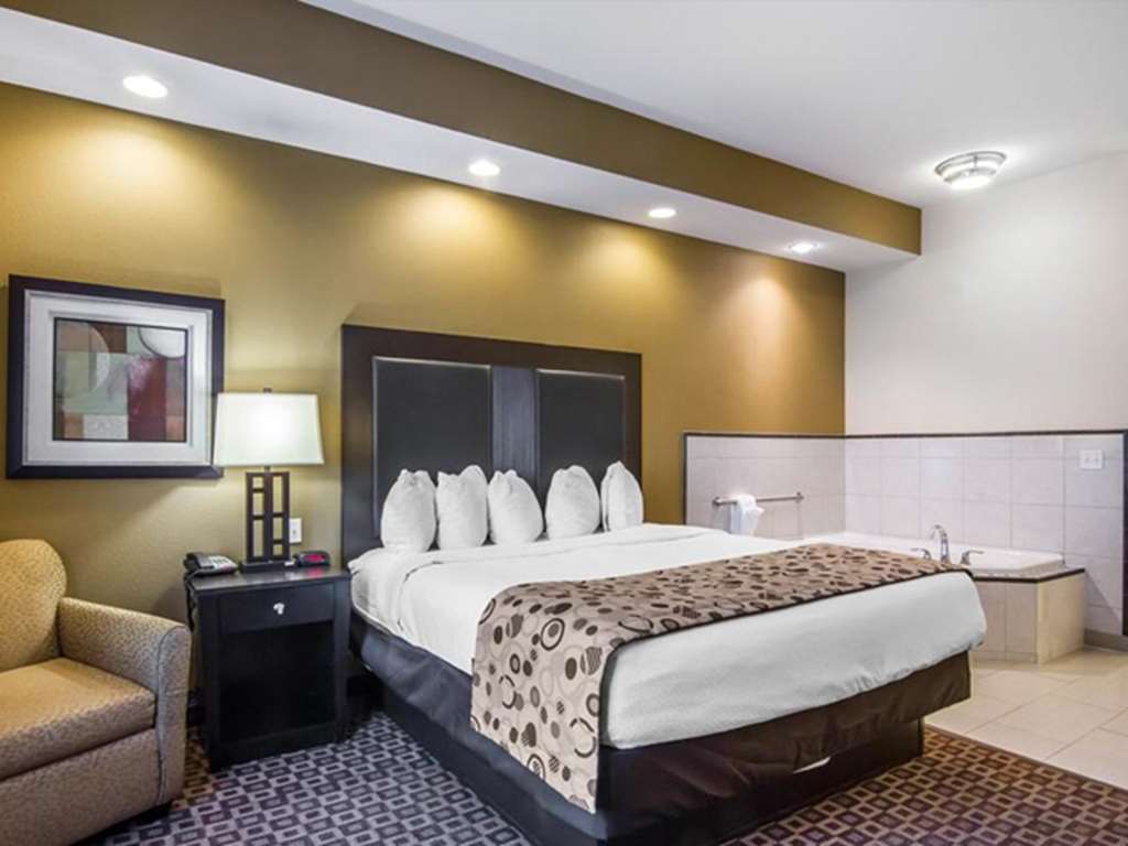 Red Roof Inn & Suites לונגוויו חדר תמונה