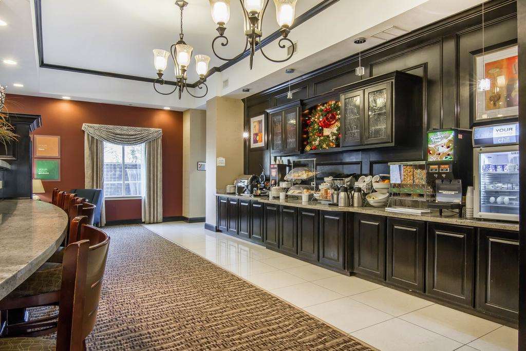 Red Roof Inn & Suites לונגוויו מסעדה תמונה